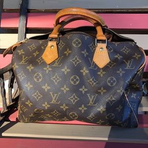AUTHENTIC Louis Vuitton Speedy 30 Monogram